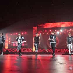 SHINee feat. ル・ハン(EXO)※ミンホ欠席