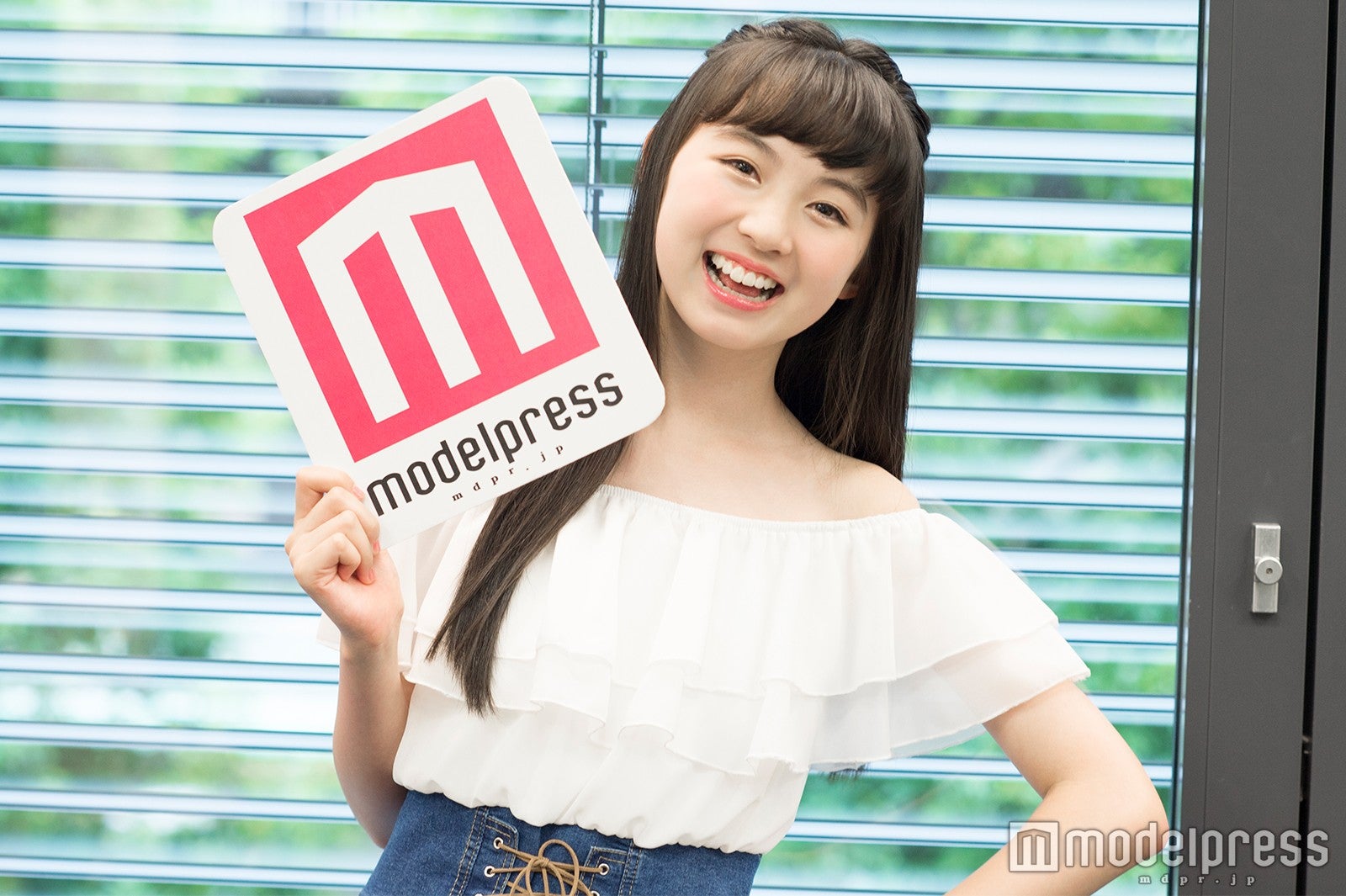 くろさかりな　画像 画像14/15) 中学生が“今一番会いたくて憧れる”黒坂莉那のピュアスマイルに釘付け！モデル＆学校生活に迫る - モデルプレス
