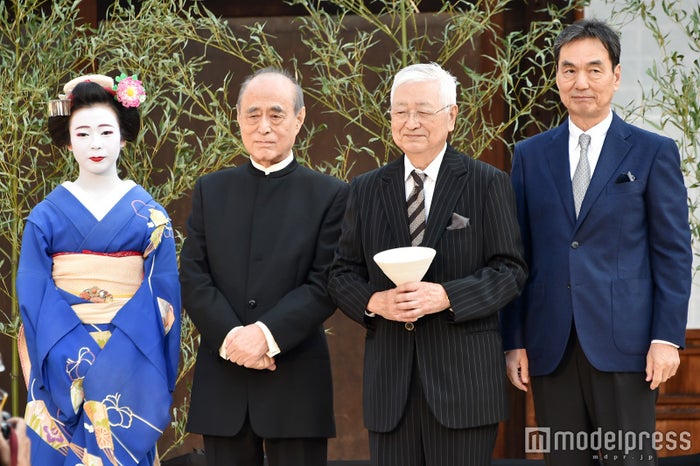 (右から)長塚京三、篠田正浩、津川雅彦(C)モデルプレス