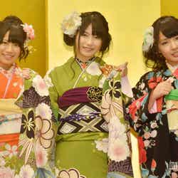 NMB48新成人(左から)福本愛菜、横山由依、山田菜々