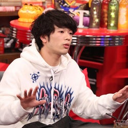 「コード・ブルー」出演の岩井拳士朗、見ると元気になる“交尾”暴露