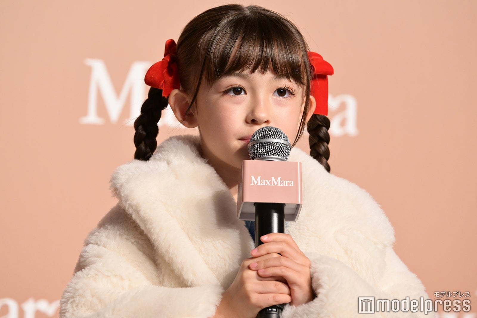 アレン明亜莉クレア（C）モデルプレス