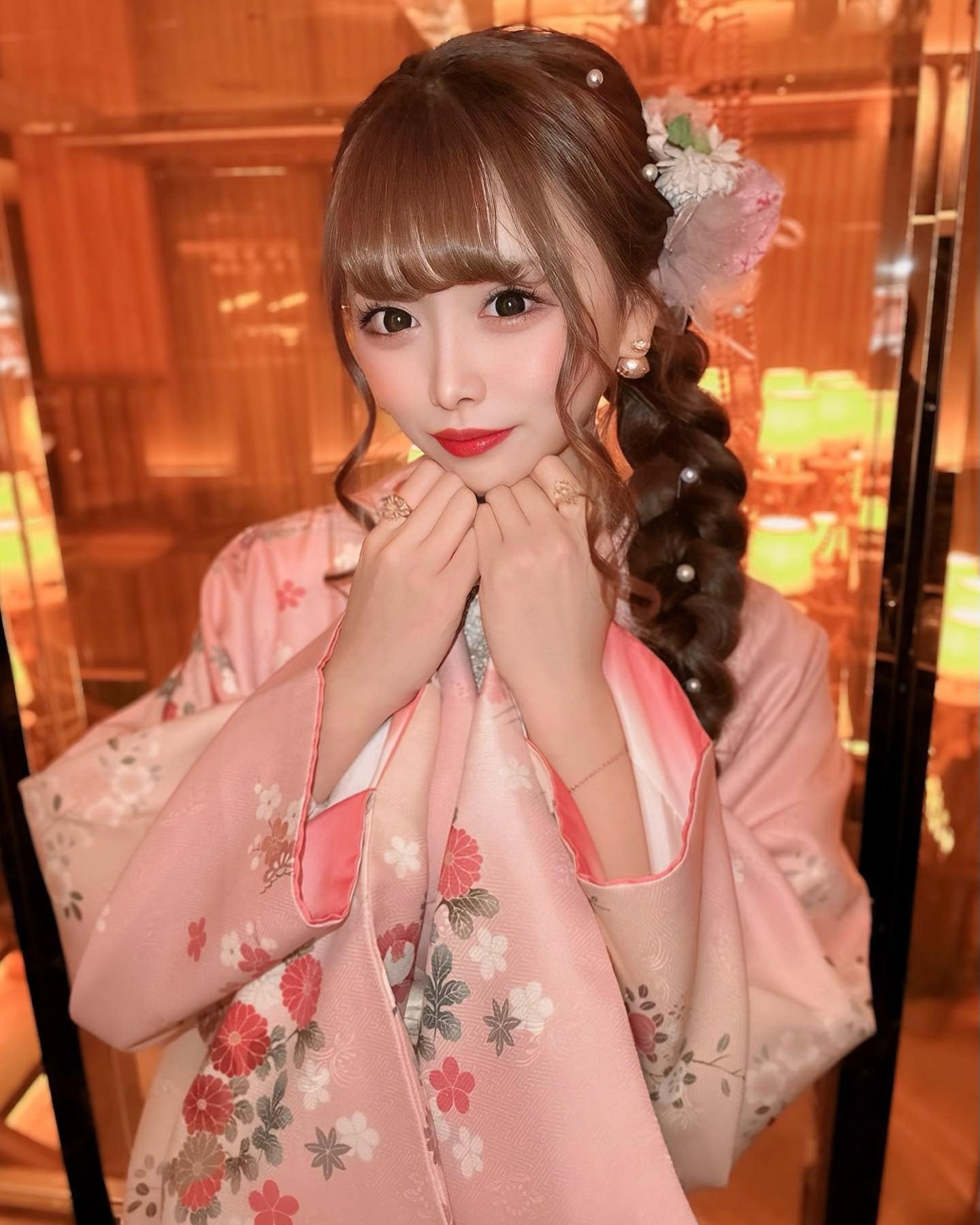 「TGC」「関コレ」など多数出演 愛猫7匹キャバ嬢・かな、2026年夏の目標は沖縄5回旅行 1人暮らしに便利な最近のベストバイアイテムとは？【モデルプレスインタビュー】