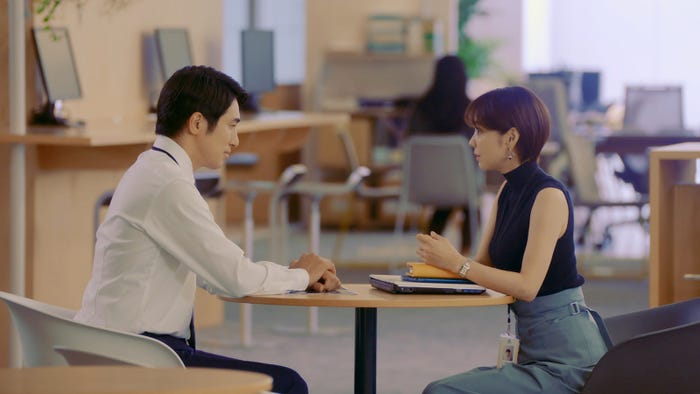 高橋光臣、倉科カナ(C)「隣の男はよく食べる」製作委員会