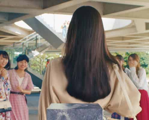 “後ろ髪”の乱れ、気づいてる?驚きの動画公開で大人女子のヘア意識が明らかに