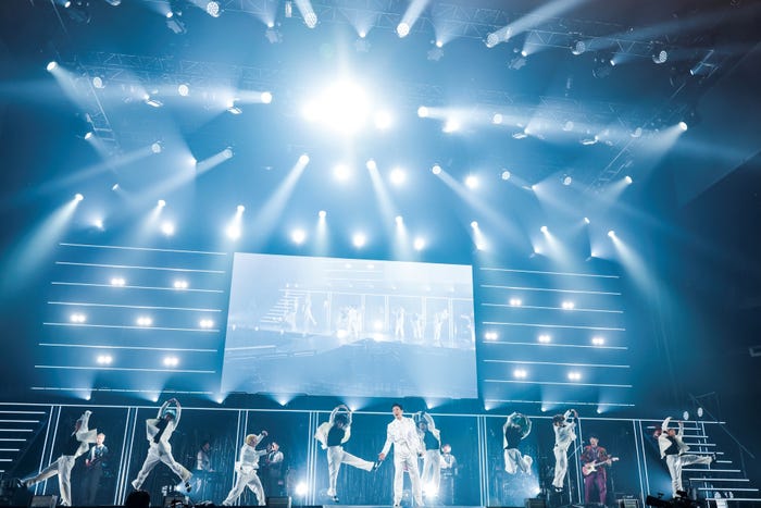 郷ひろみ/撮影:河村美貴(田中聖太郎写真事務所)