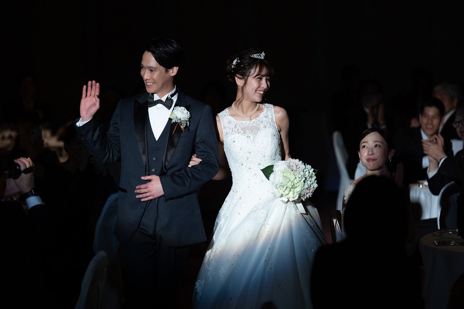 味方良介、石川恋「ギークス～警察署の変人たち～」第1話より（C）フジテレビ