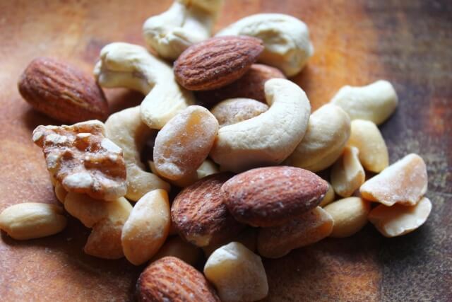 ビタミンEたっぷりのナッツで美白♪