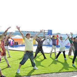 オマツリランド内で突如行われるフラッシュモブ