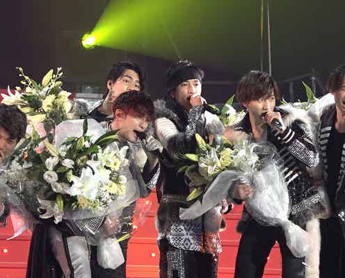 SixTONES、デビュー発表の裏側 覚悟を決めた日々に密着