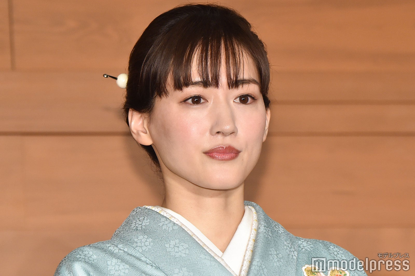 綾瀬はるか （C）モデルプレス