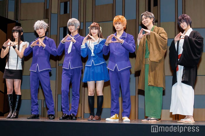 (左から)野口衣織、田村升吾、北川尚弥、吉田綾乃クリスティー、橋本祥平、安里勇哉、彩凪翔(C)モデルプレス