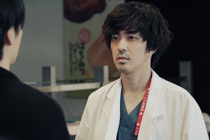 若葉竜也「アンメット ある脳外科医の日記」第2話より(C)カンテレ