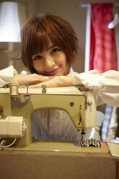 AKB48篠田麻里子、LISMOドラマ主演決定　その役どころは？