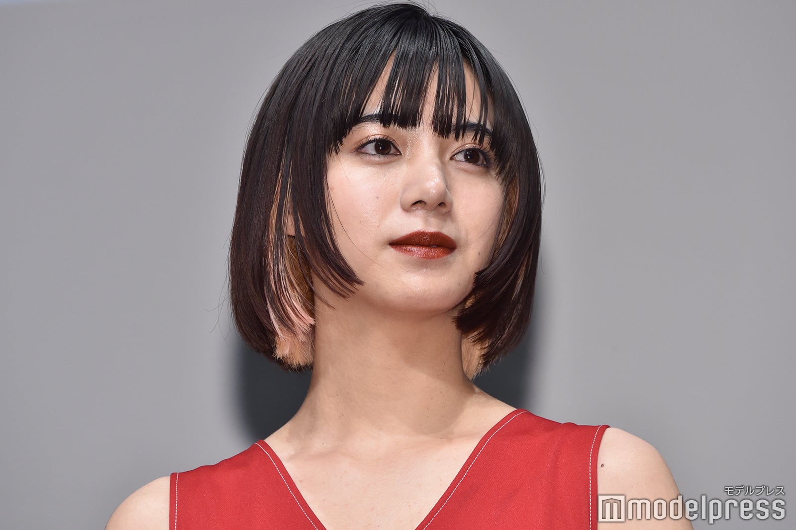 池田エライザ 黒髪復活に お人形さんみたい 可愛い と絶賛の声 モデルプレス