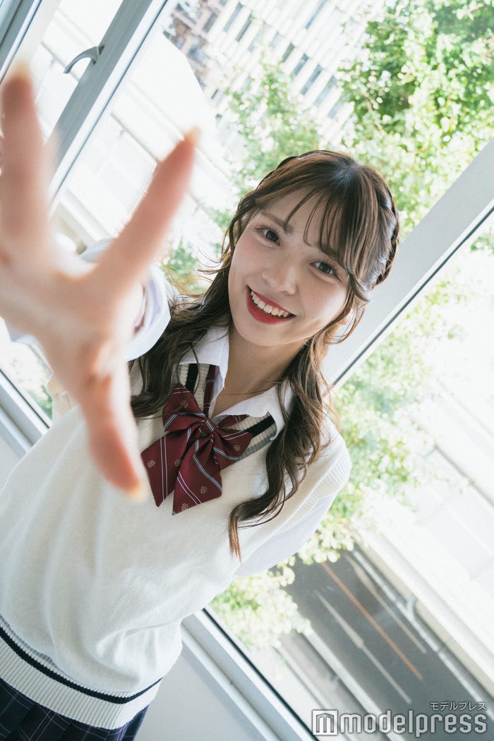 マユさん(C)モデルプレス