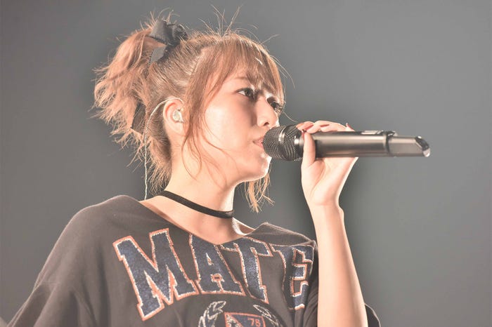 高橋みなみ/撮影:高田真希子