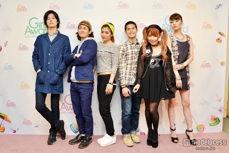 モデルプレスのインタビューに応じた「テラスハウス」メンバー（左から）岩永徹也、宮城大樹、今井華、菅谷哲也、竹内桃子、島袋聖南