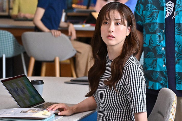 松本若菜「西園寺さんは家事をしない」第7話より(C)TBS