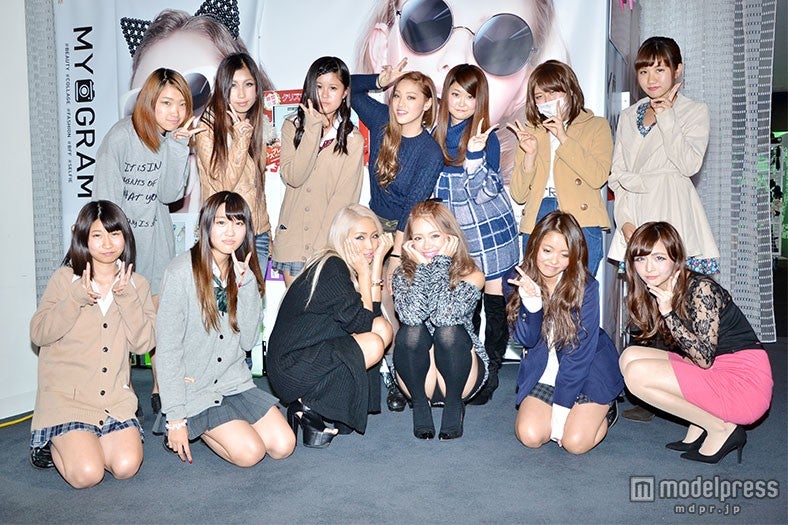 プリ撮影会参加者たちと記念写真