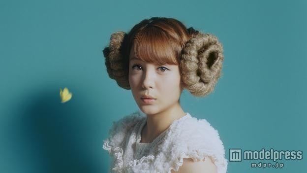 トリンドル玲奈、キュートな“トリひつじ”に変身