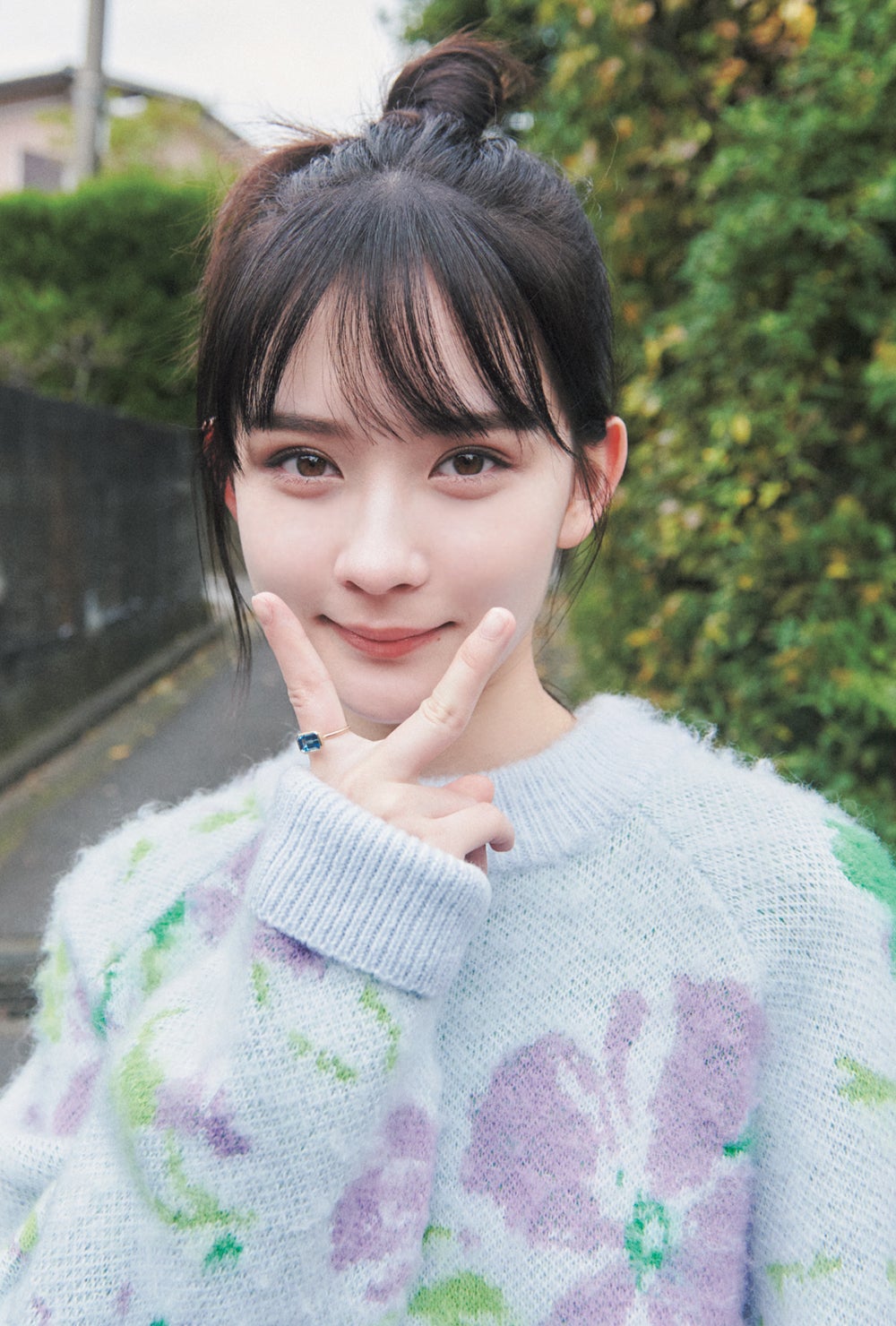 畑芽育／セブンネットショッピング特典ポストカード（提供写真）