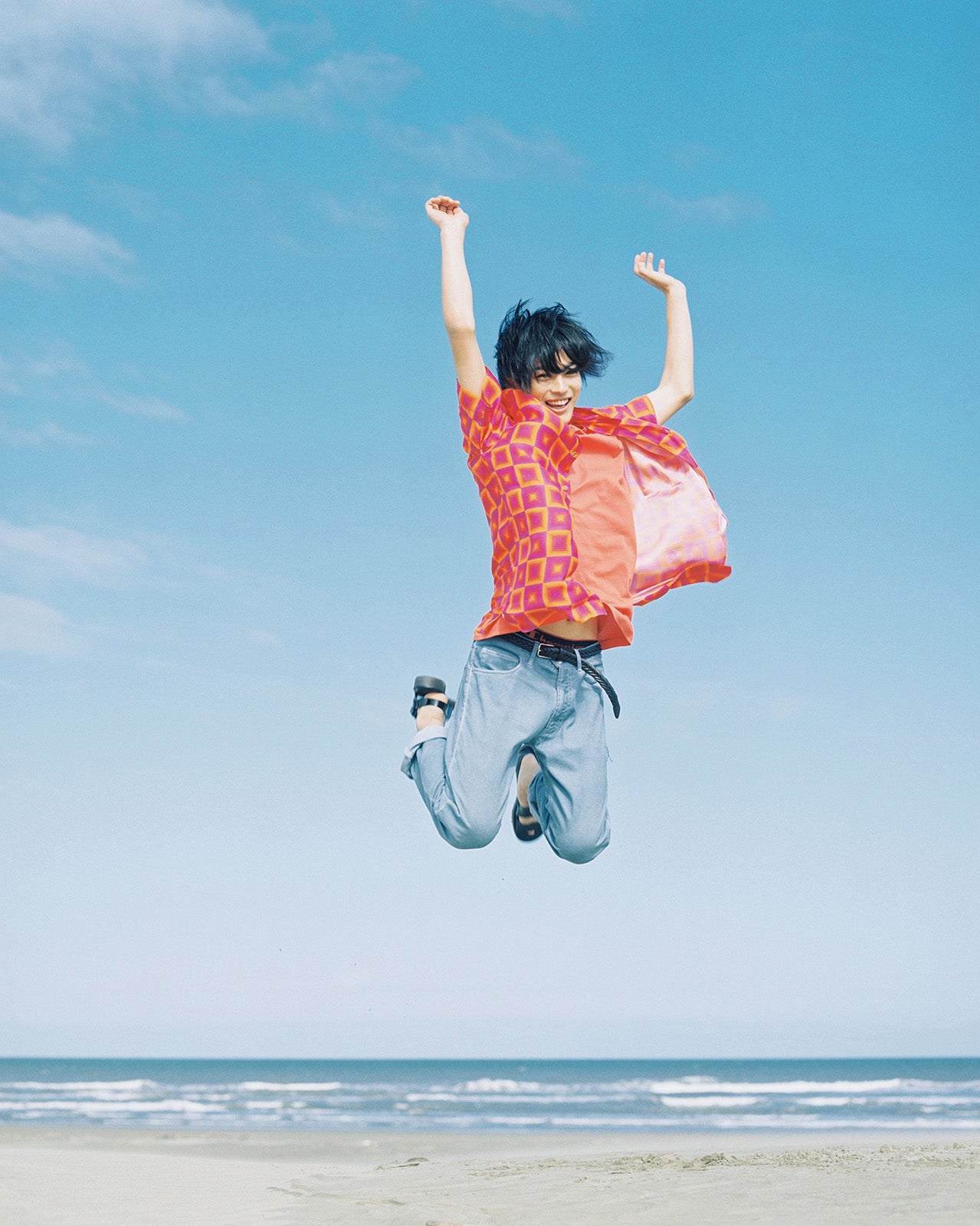 神尾楓珠ファースト写真集『Continue』／撮影：濱田英明／ワニブックス刊