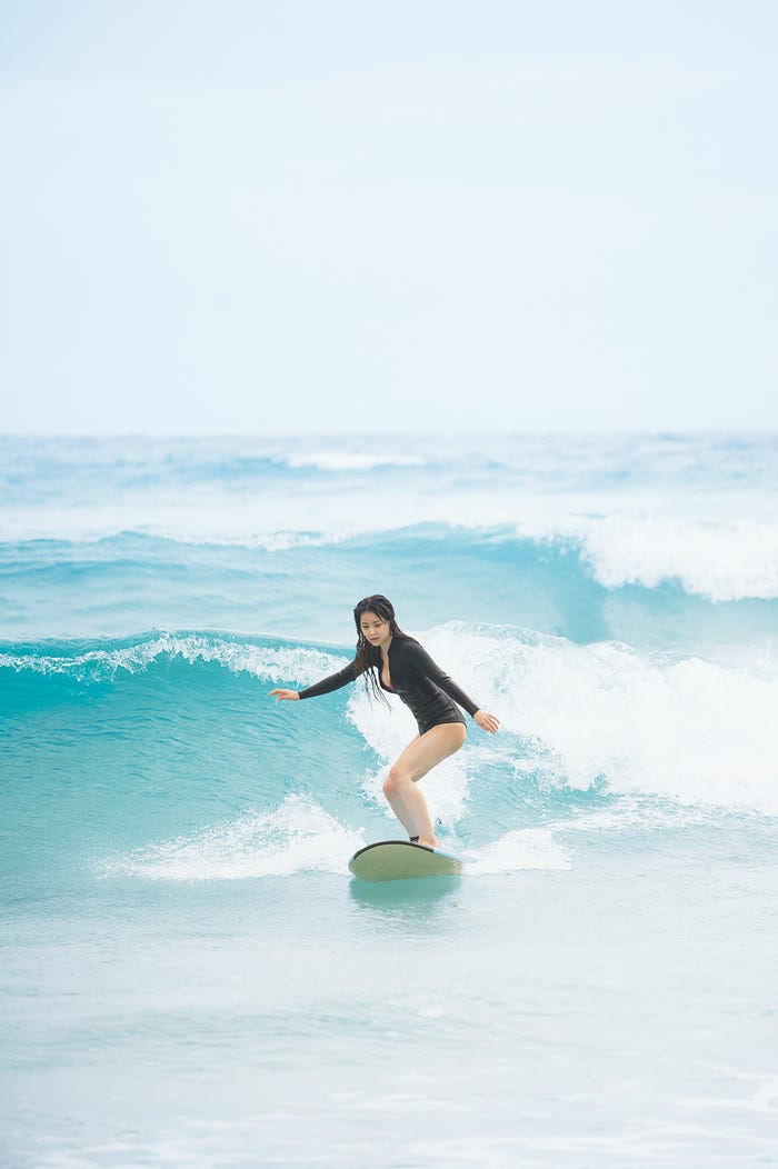 白間美瑠(C)集英社/週刊プレイボーイ/撮影・中村和孝