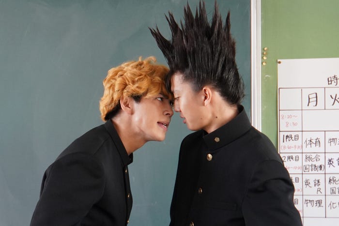 賀来賢人、伊藤健太郎/『今日から俺は!!』第一話より(C)NTV
