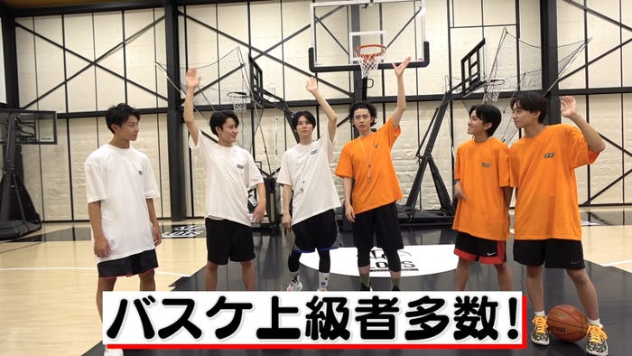 (左から)藤本洸大、山時聡真、萩原利久、豊田裕大、中川翼、大西利空(C)TopCoat