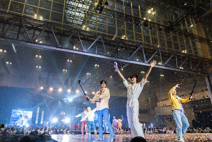 フィナーレの様子「KCON 2022 Premiere」15日コンサート (C) CJ ENM Co., Ltd, All Rights Reserved