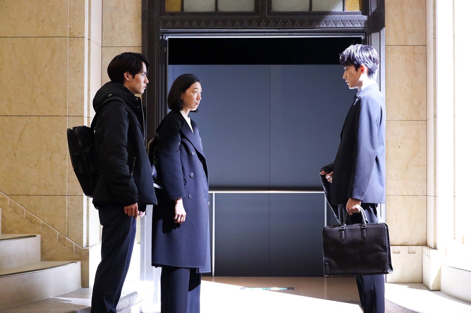 赤楚衛二、江口のりこ、町田啓太／「SUPER RICH」第10話より（C）フジテレビ