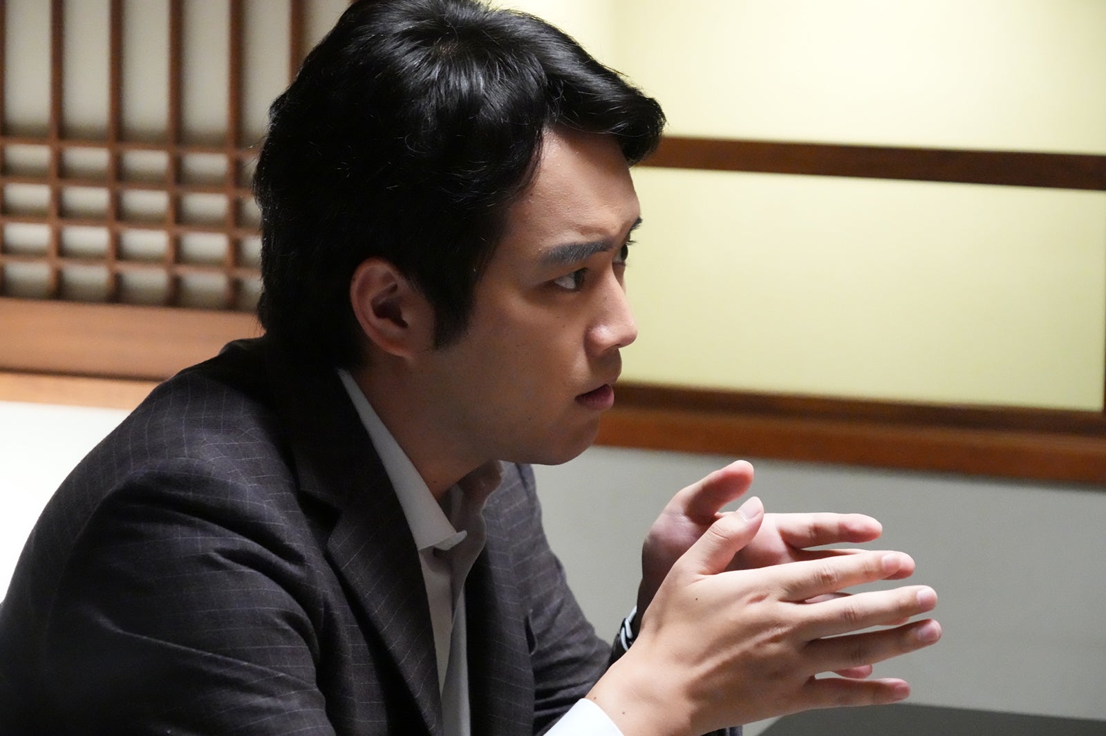 三浦貴大／ 「エルピス―希望、あるいは災い―」第5話より（C）カンテレ