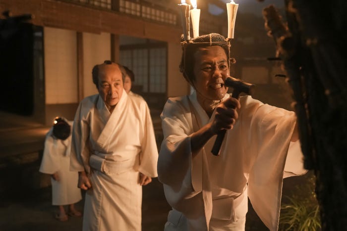 小日向文世、岡部たかし「ばけばけ」第1話(C)NHK