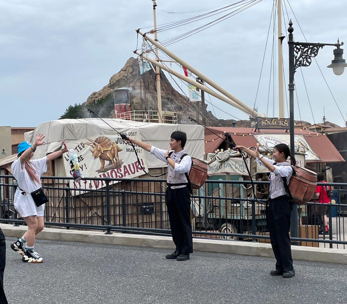 東京ディズニーシーでのワンシーンです。涼みたいときにピッタリ