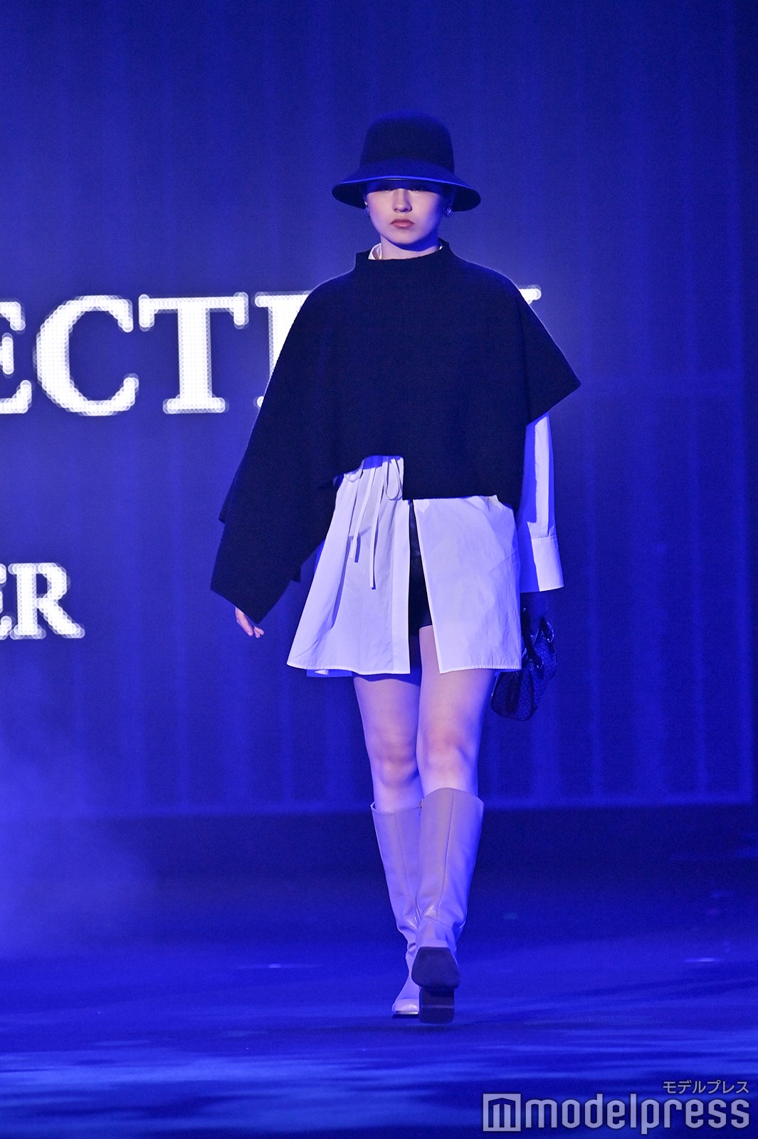 （C）モデルプレス