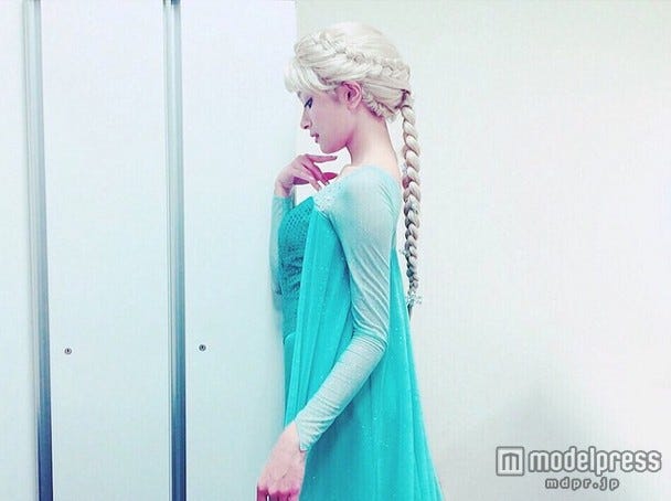 ローラ/Instagramより