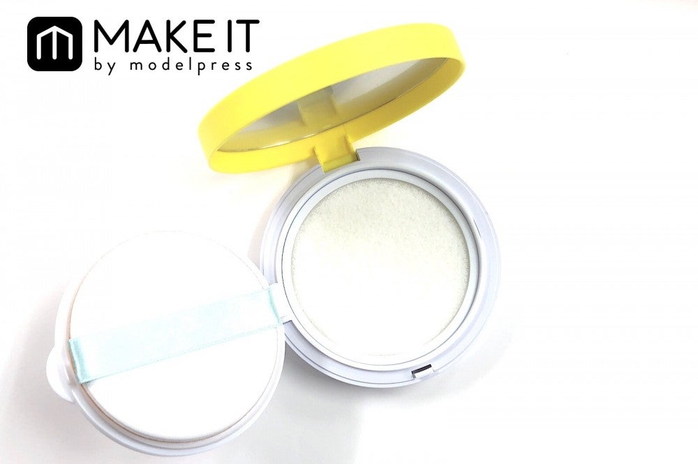 【フェイスパウダー部門2位＜プチプラ＞】Fujiko／フジコ あぶらとりウォーターパウダー (C)メイクイット