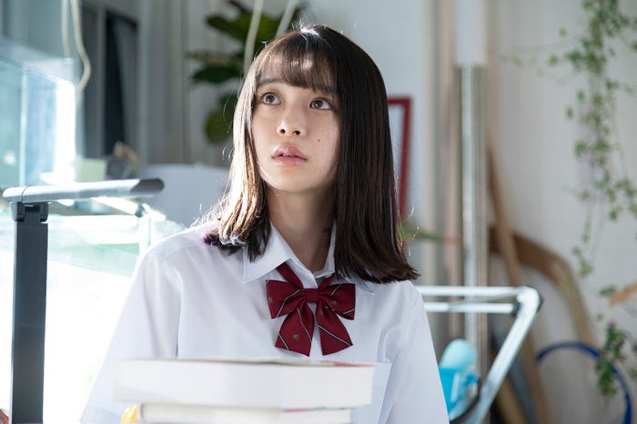 田鍋梨々花/ドラマ『17.3 about a sex』(提供写真)