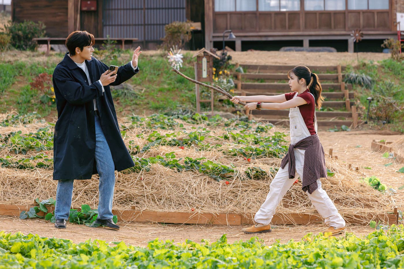 チ・チャンウク、今田美桜(C)日本テレビ