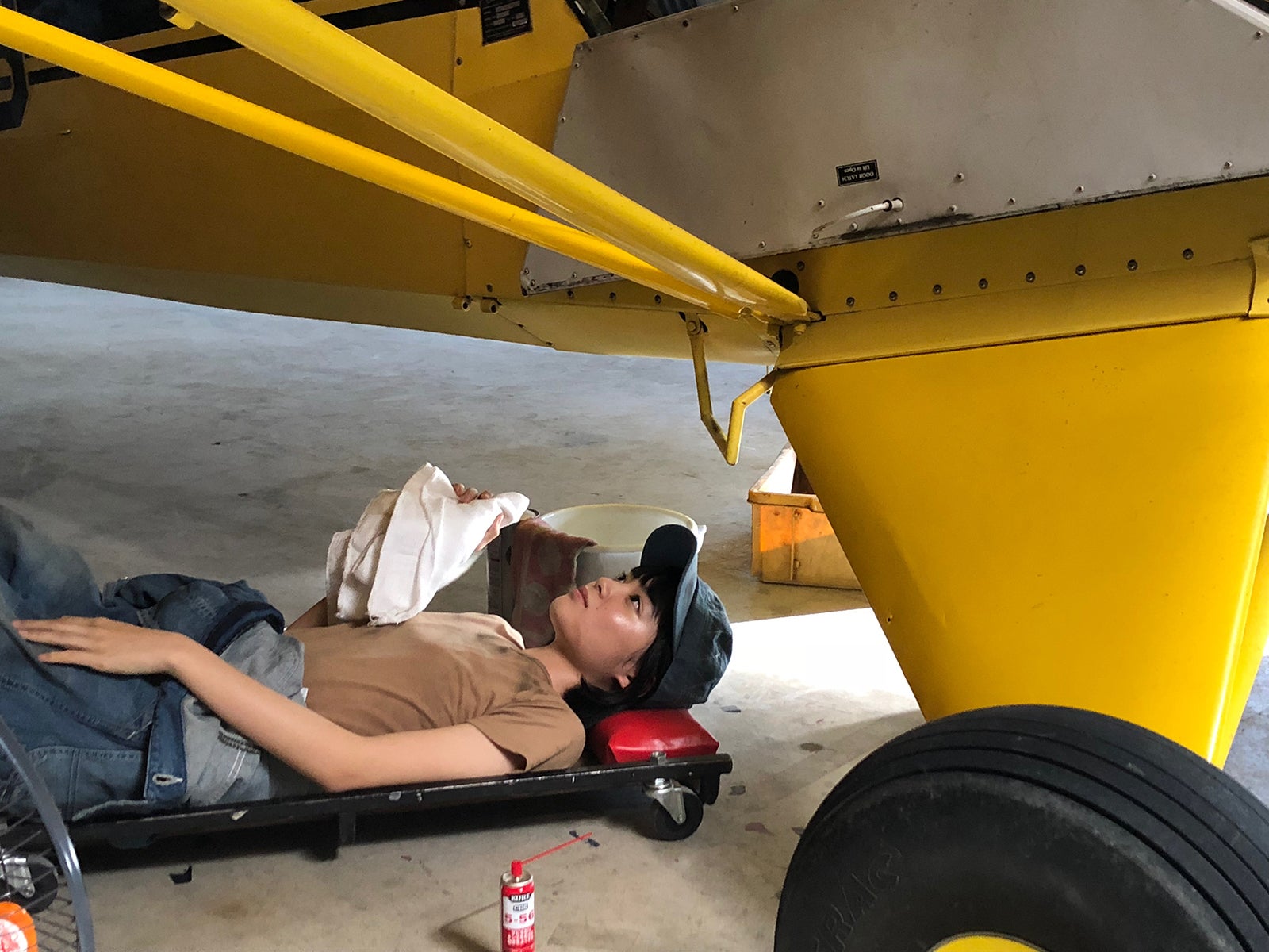 吉田美月喜／CM撮影オフショット（画像提供：所属事務所）