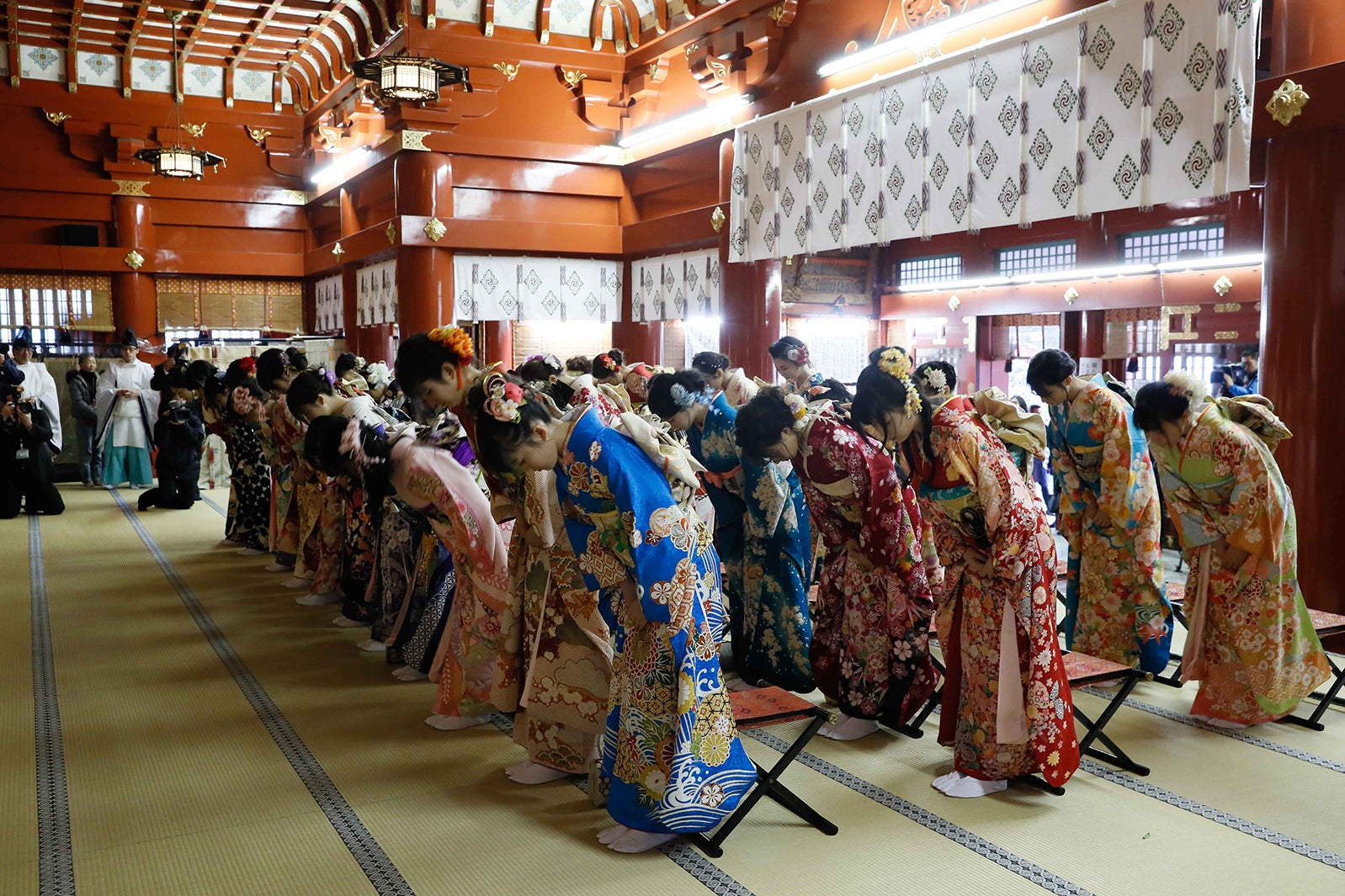 AKB48グループ成人式記念撮影会 （C）AKS