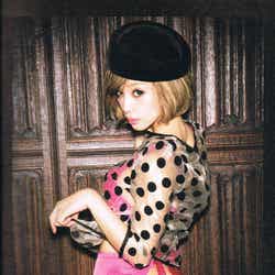 SEXYランジェリー姿で美ヒップを披露した木下ココ/パーソナルフォトブック「MISSCOCO」(宝島社)誌面より