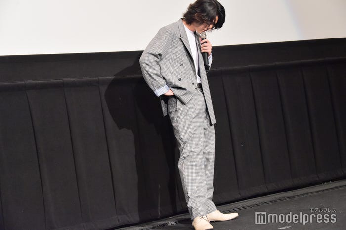 グループで遊園地に行って、2人きりになったという設定/伊藤健太郎 (C)モデルプレス