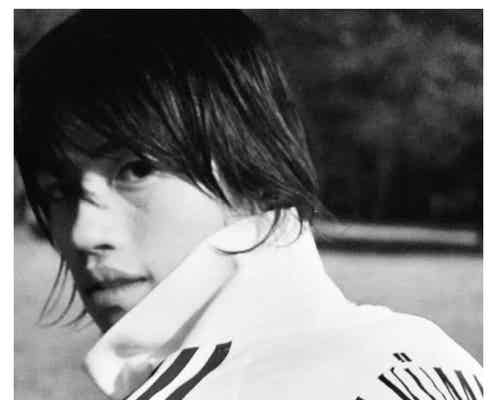 斎藤工、ノンパーマ&ユニフォーム姿の過去写真に反響「少年感が可愛い」「若いときから色気ある」