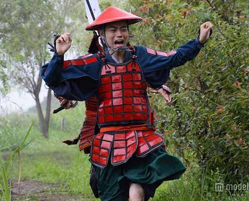 菅田将暉「浦島太郎みたい」な姿で絶叫 副音声企画もスタート