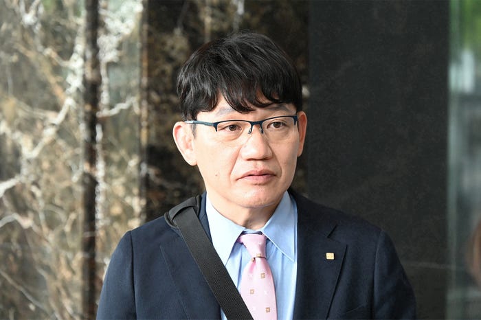 飯尾和樹「花咲舞が黙ってない」第9話より(C)日本テレビ