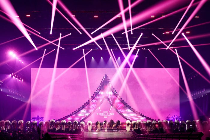 BLACKPINK(C)2024 YG ENTERTAINMENT INC. All Rights Reserved.