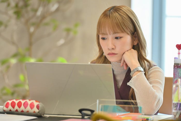 川栄李奈「フェイクマミー」(C)TBS