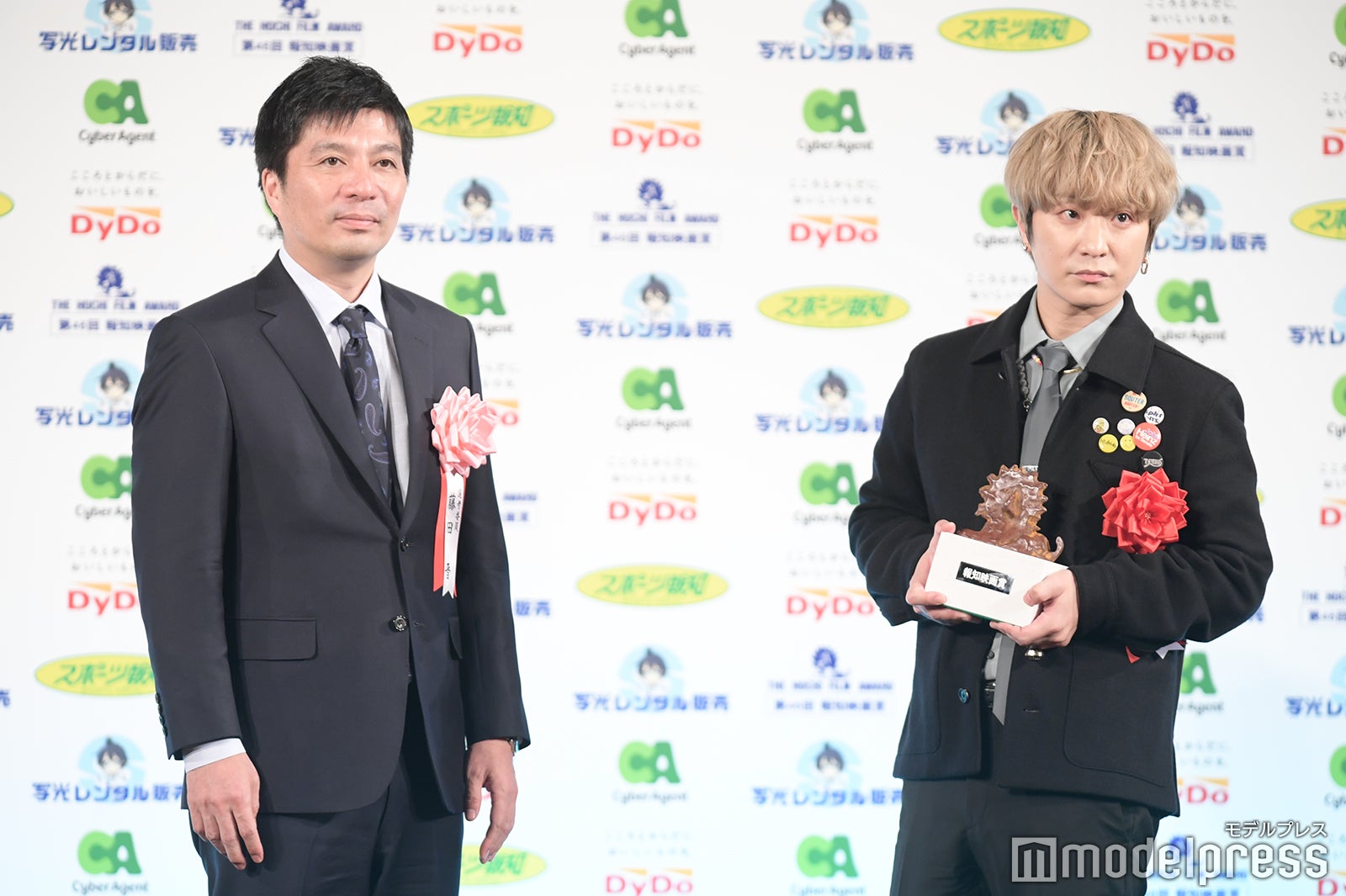 藤田晋氏、Fukase（C）モデルプレス